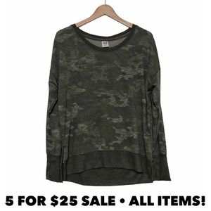 Avia Camouflage Camo Soft Sweatshirt Sweater